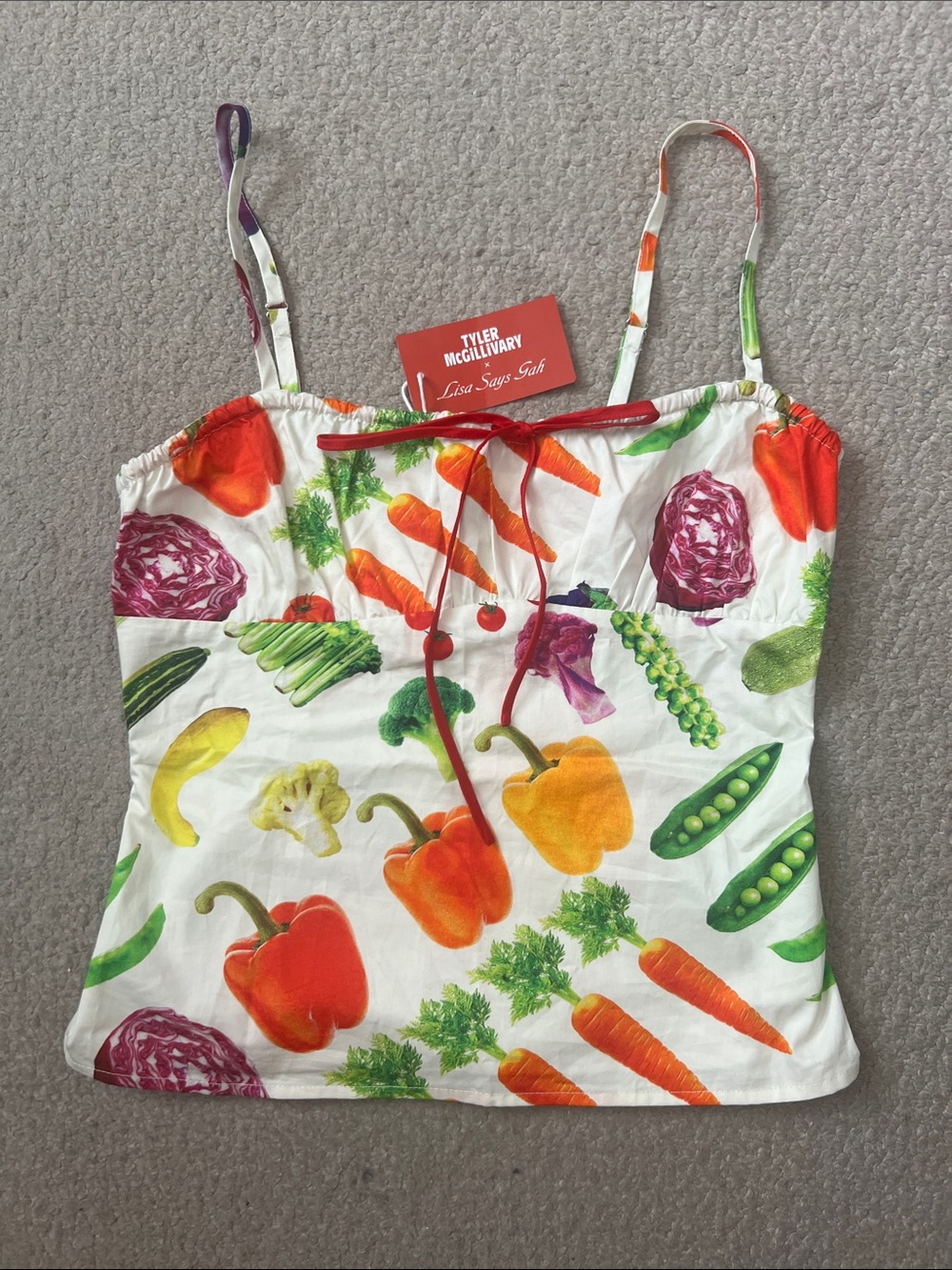Lisa Says Gah Tyler Mcgillivary Farmers Market Vegetables Print Skirt AND top sm - Picture 2 of 12